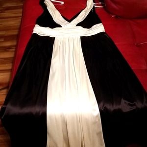 SOLD! Spring sale!!! Intrique black and white dress